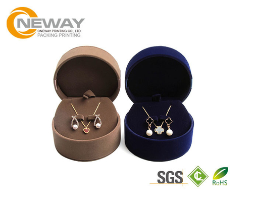 Magnetic Cardboard Custom Packaging Boxes , Small Jewelry Boxes with Handle